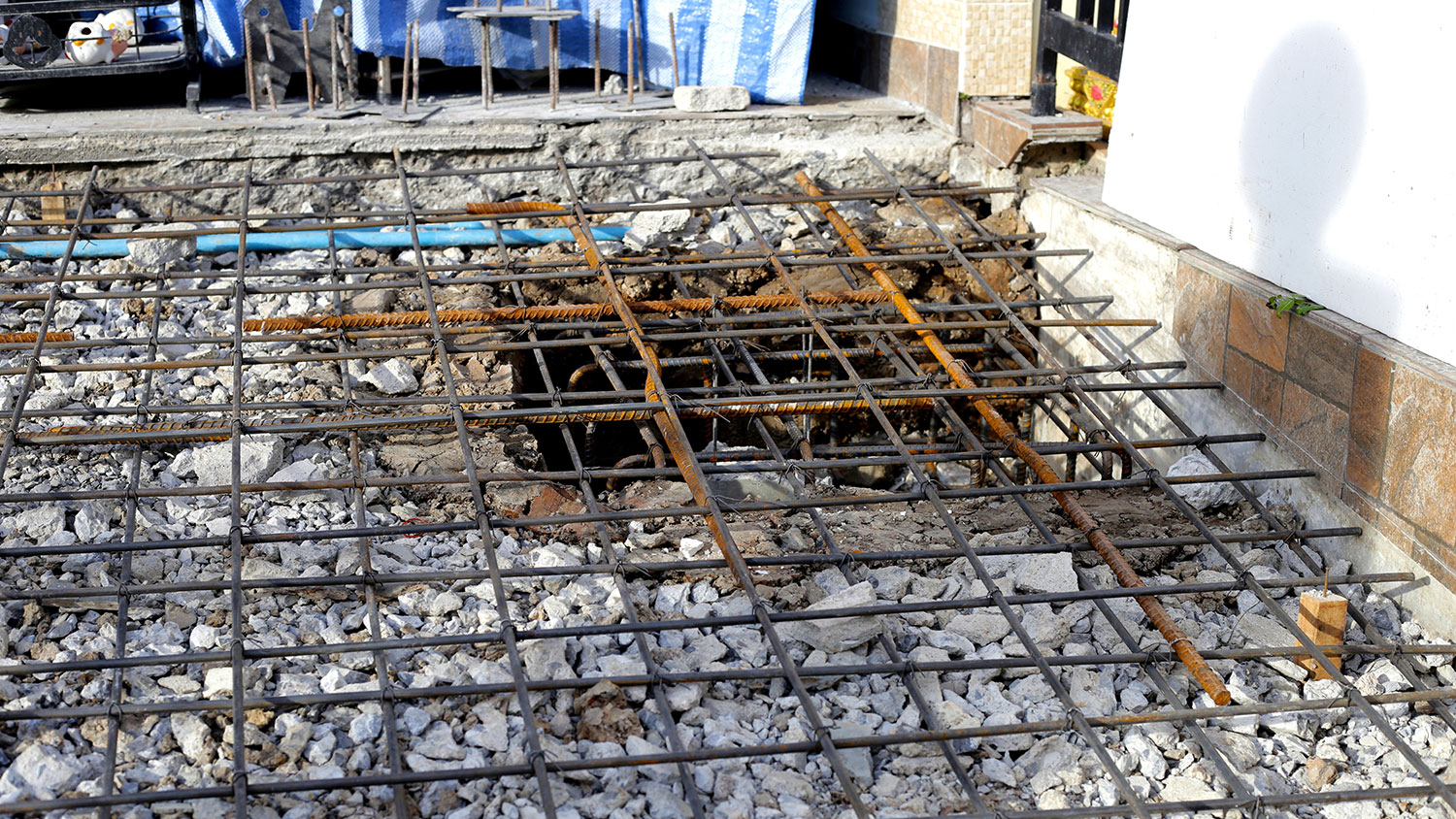 commercial-property-construction reinforcement before pouring concrete